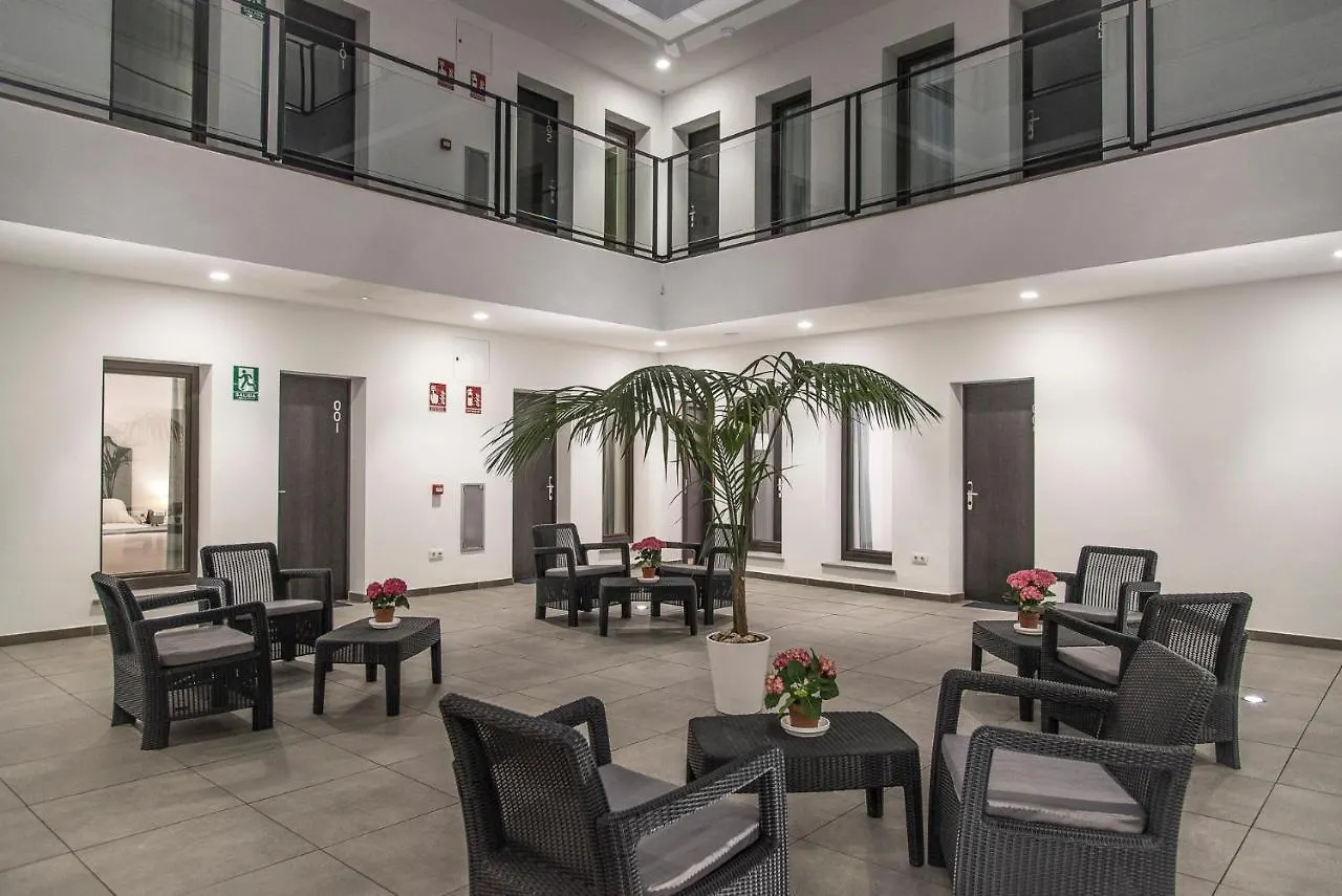 **  gm hotel Marchena  Spanje